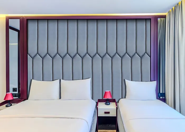 Heaven Premium Hotel Restaurant & Airport Shuttle