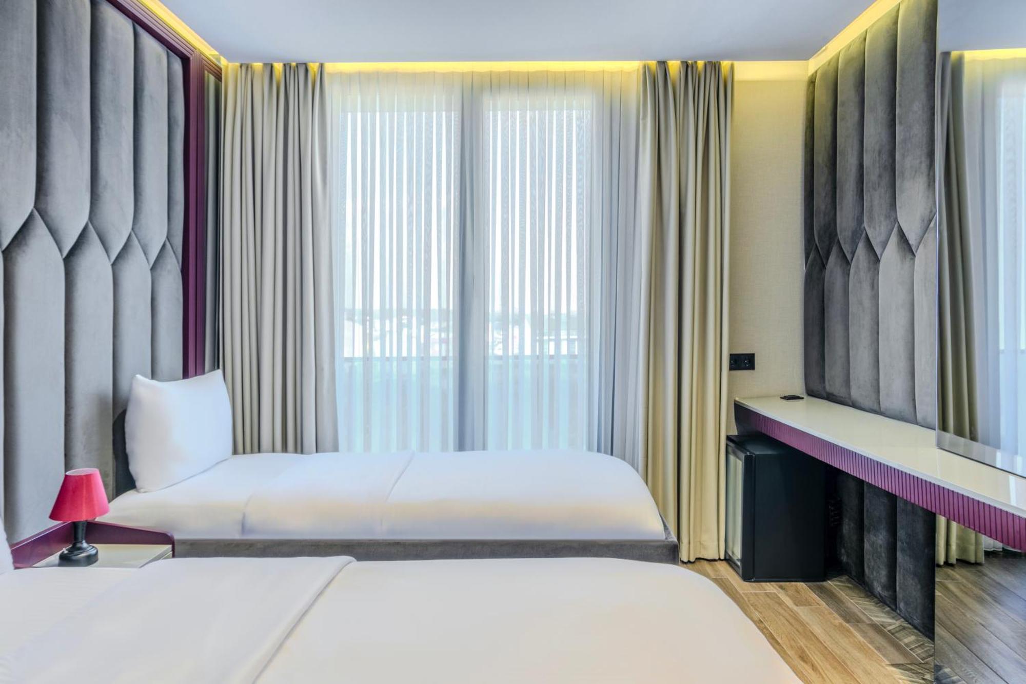 Heaven Premium Restaurant & Airport Shuttle Hotel Arnavutkoy