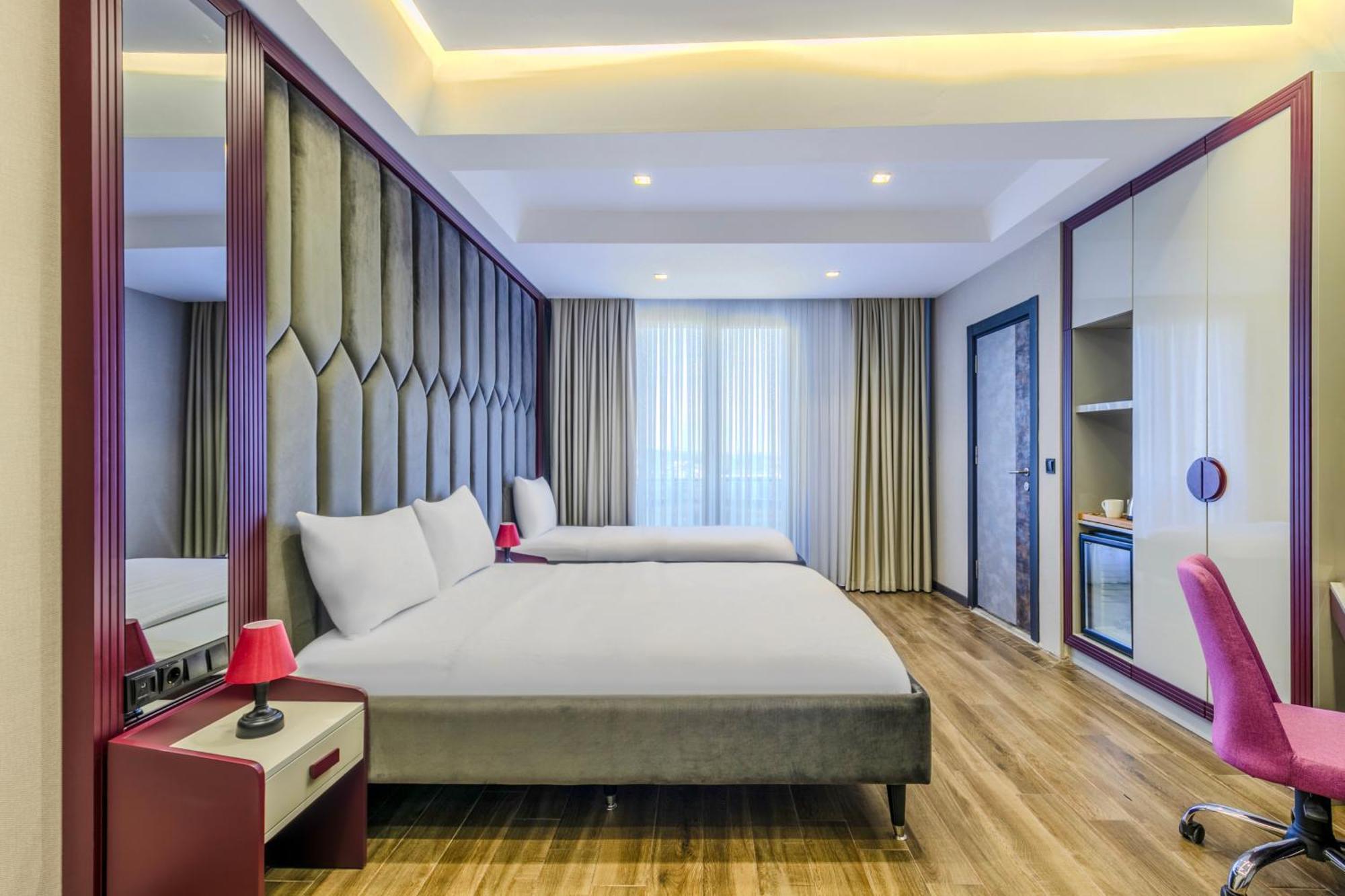 Heaven Premium Restaurant & Airport Shuttle Hotel 3*