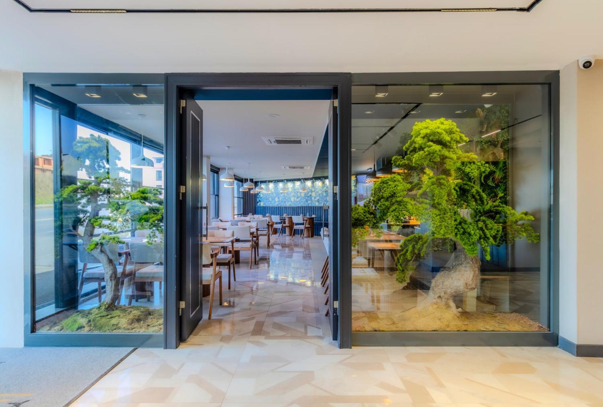 Heaven Premium Restaurant & Airport Shuttle Hotel Arnavutkoy