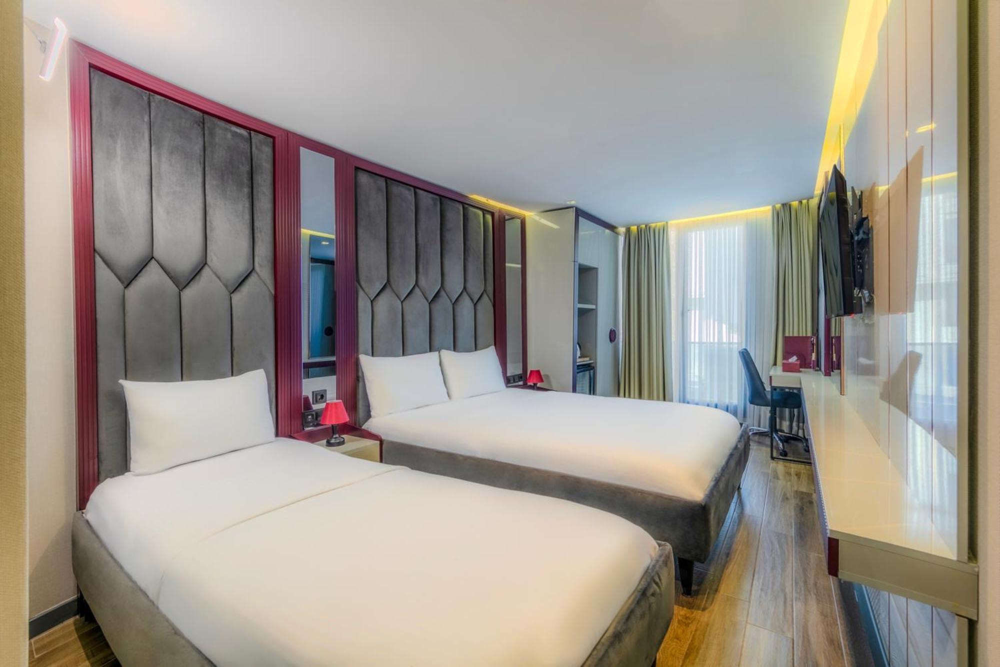 Heaven Premium Restaurant & Airport Shuttle 3* Arnavutkoy